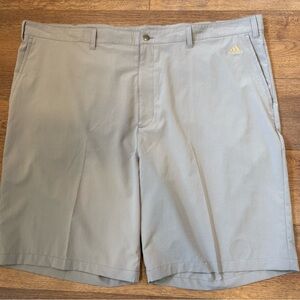 Adidas Men's Gray Flat Front golf Shorts size 50